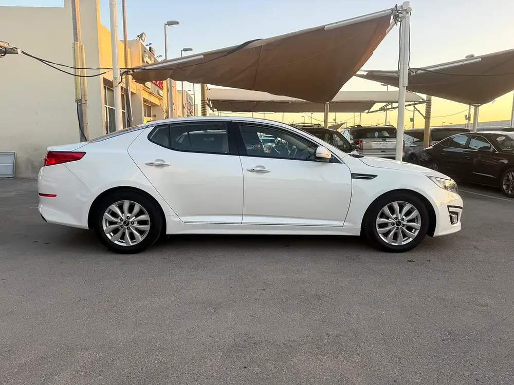 Kia Optima EX 2016 GCC Specs - Excellent Condition - Image 8