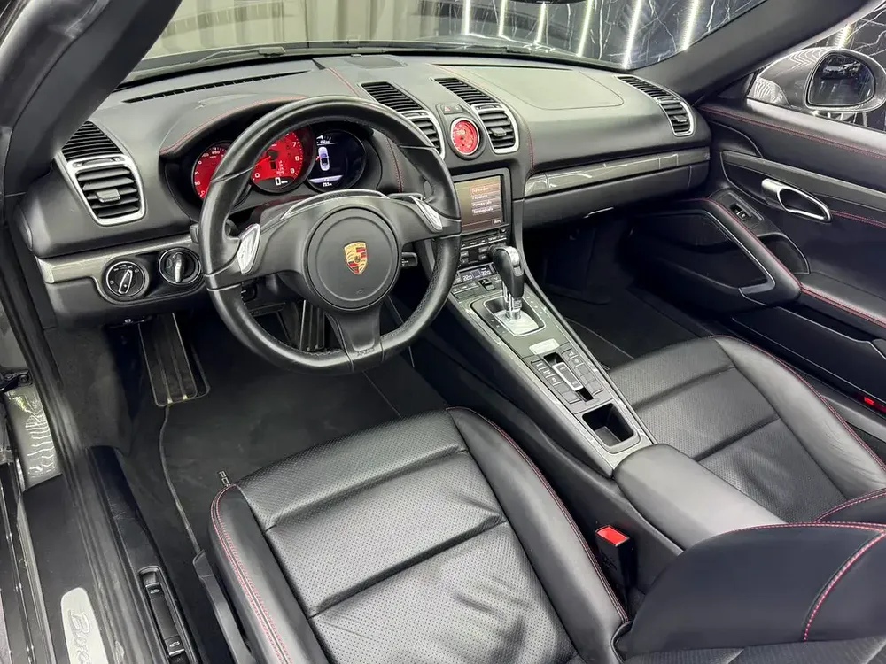 Original paint | GCC | Well Maintained | Al Naboodah Warranty 2026 - Image 10
