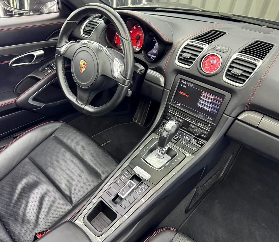 Original paint | GCC | Well Maintained | Al Naboodah Warranty 2026 - Image 16