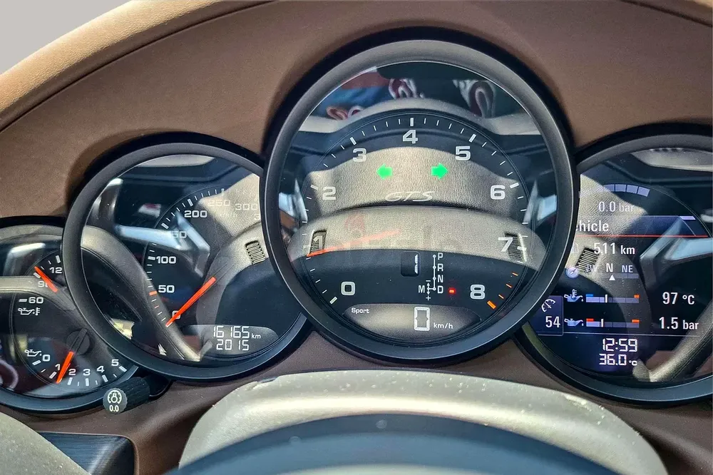 AED 8708/month | 2018 Porsche 911 Carrera GTS | GCC Specs | Ref#475391 - Image 15