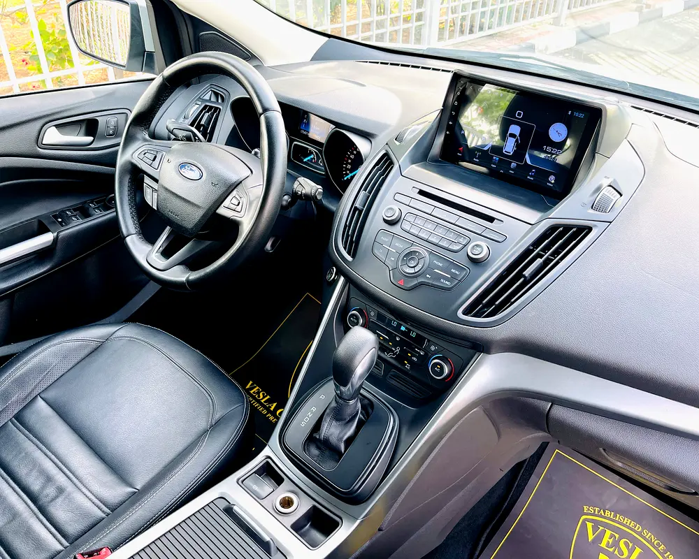 UNLIMITED MILEAGE WARRANTY / LEATHER SEATS + NAVIGATION + CAMERA + KEYLESS START + CRUISE CONTROL - Image 15
