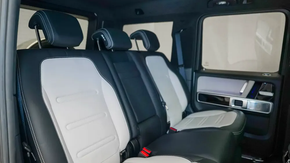 Special Offer | AED 10,938 PM | Low KM, 22-in Wheels | G550 AMG Line | - Image 8
