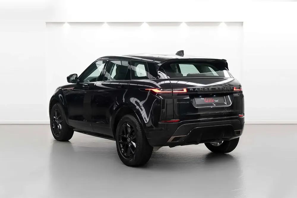 2025 RANGE ROVER EVOQUE SE P200 DYNAMIC / PANORAMIC ROOF /  DEALER WARRANTY - Image 4