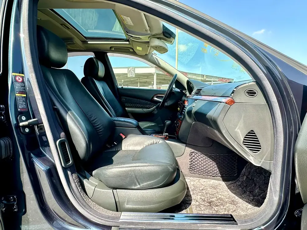 Mercedes Benz S350 3.5Ltr (2005) Import from Japan - Image 12