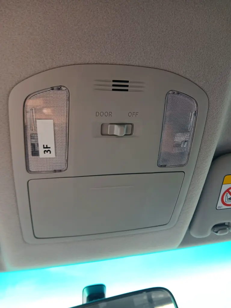 2026 Toyota Hilux SR5 - Brand New! - Image 11