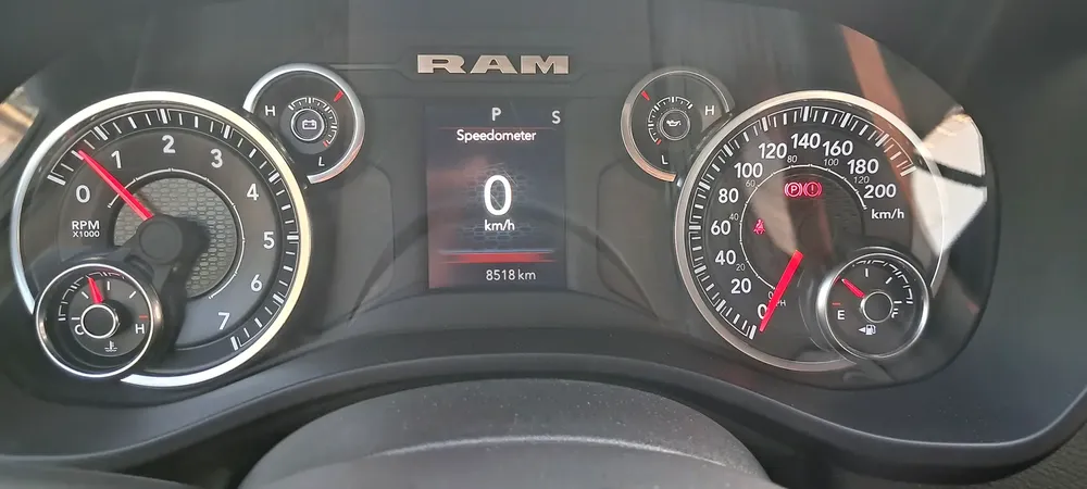 DODGE RAM 1500 SST BIG HORN 2025 V6 3.0L TWIN TURBO + GCC WARRANTY TRADING AL FUTTAIM+ ORGINAL PAINT - Image 16