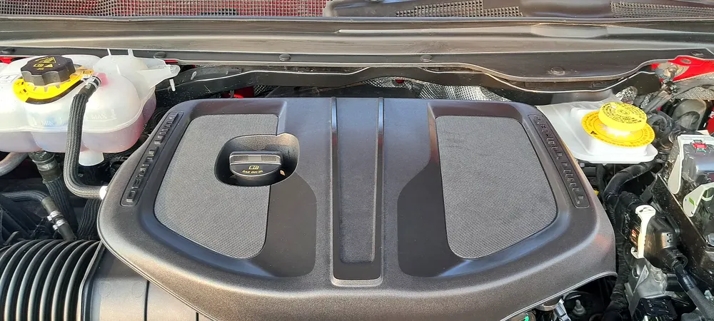 DODGE RAM 1500 SST BIG HORN 2025 V6 3.0L TWIN TURBO + GCC WARRANTY TRADING AL FUTTAIM+ ORGINAL PAINT - Image 4