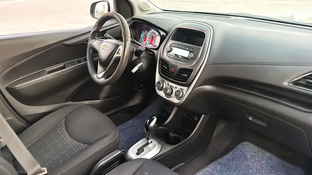 CHEVROLET SPARK 2016 - Image 5