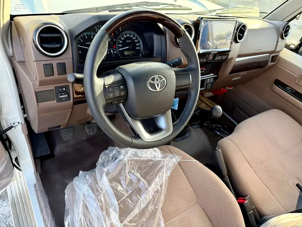 Toyota Land Cruiser 70 Series LC 79 LX 2026 GCC Specs - Image 12