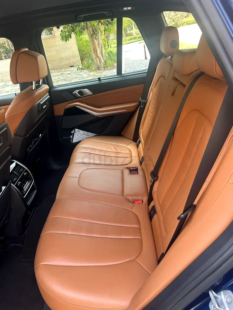 GCC Specs, BMW Maintenance Contract, Excellent Condition - Image 9