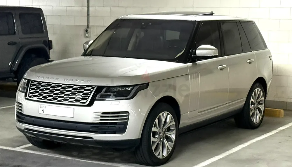 2020 Vogue P400 Low Mileage Al Tayer FSH - Image 10