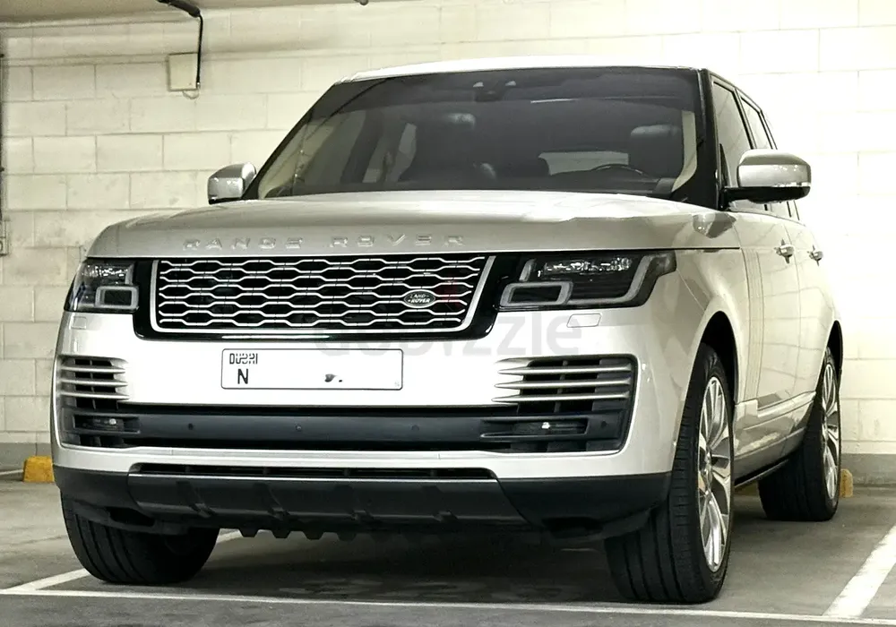 2020 Vogue P400 Low Mileage Al Tayer FSH - Image 11
