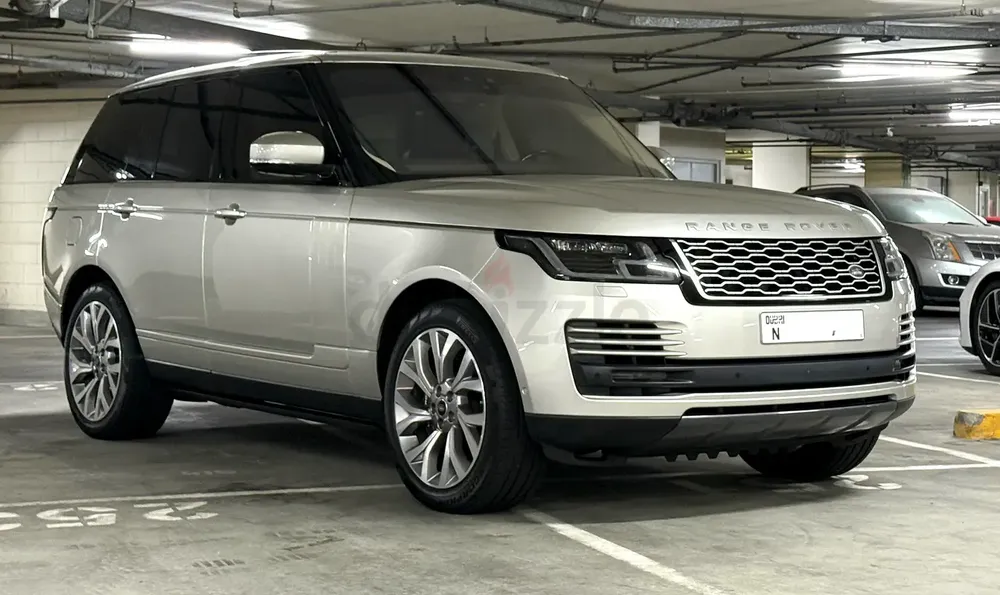 2020 Vogue P400 Low Mileage Al Tayer FSH - Image 12