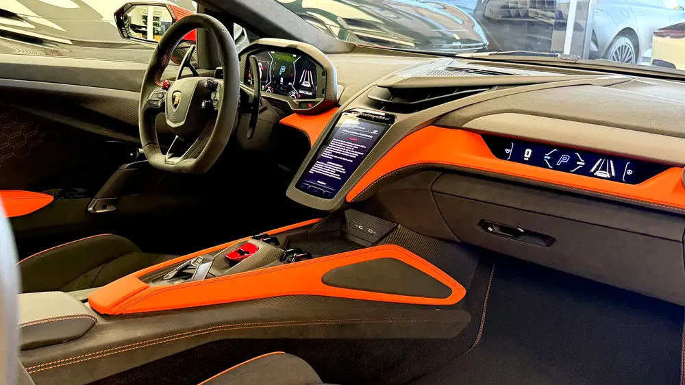 Lamborghini Revuelto 2026 - European Specs - Brand New - Image 6