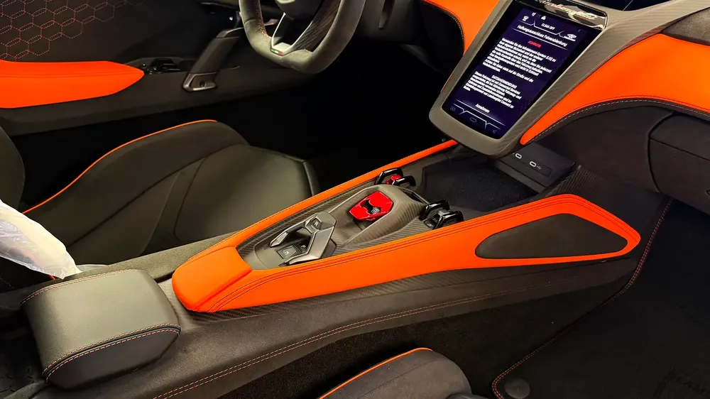 Lamborghini Revuelto 2026 - European Specs - Brand New - Image 8