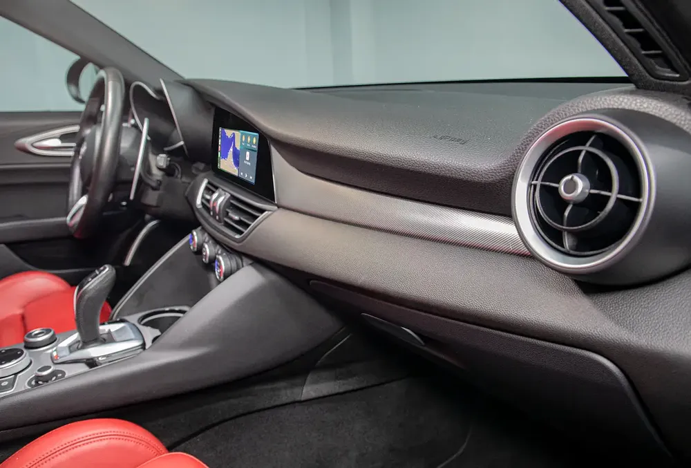Alfa Romeo Warranty and Service Contract - Image 11