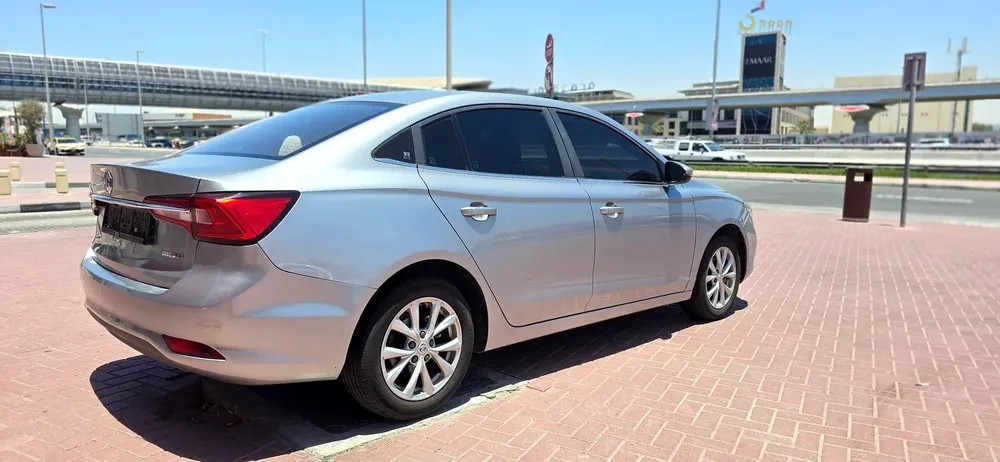 MG 5 Comfort 1.5L 2023 GCC Specs - Dealership Warranty Till Jan 2029 or  200K KM - Image 5