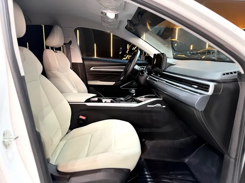 Geely Emgrand GS Sport 2025 GCC Specs - Under Warranty from AGMC - Image 8