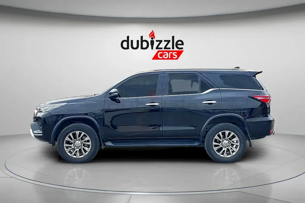 AED 1672/month | 2022 Toyota Fortuner  | GCC Specs | Ref#449065 - Image 5