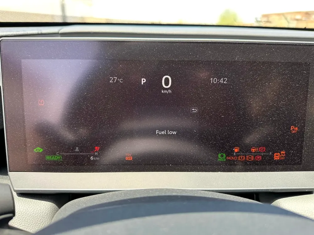 Toyota Rav 42.5L Hybrid 2026, GCC Specs - Image 16