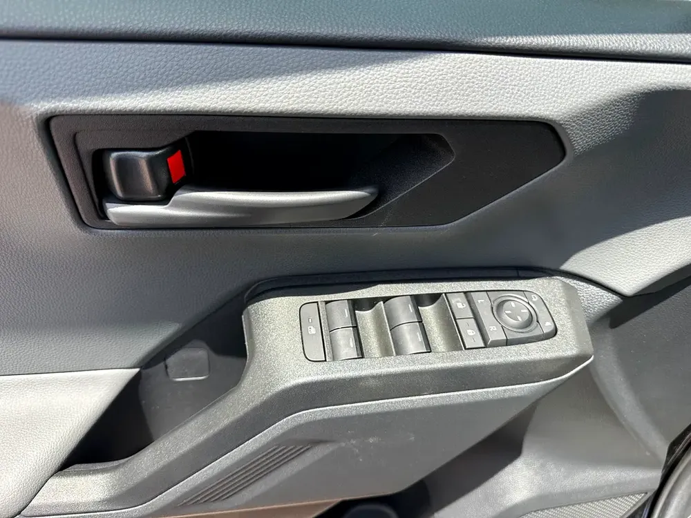 Toyota Rav 42.5L Hybrid 2026, GCC Specs - Image 6