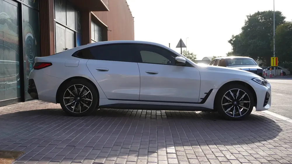 2024 BMW i4 eDrive 35 | Full Electric | GCC Specs | Very Low Mileage - Image 7