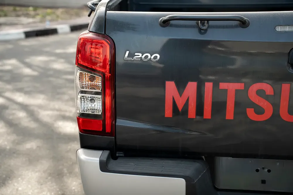 Mitsubishi L200 Double Cab 2023 2WD Manual - Diesel new car - Image 11