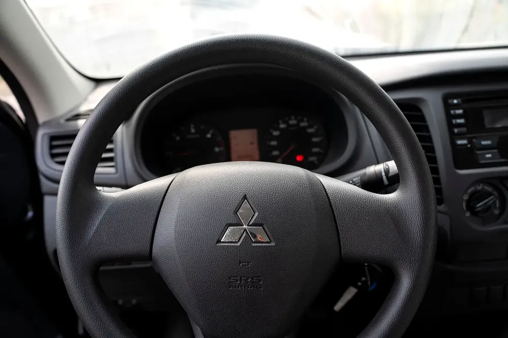 Mitsubishi L200 Double Cab 2023 2WD Manual - Diesel new car - Image 17