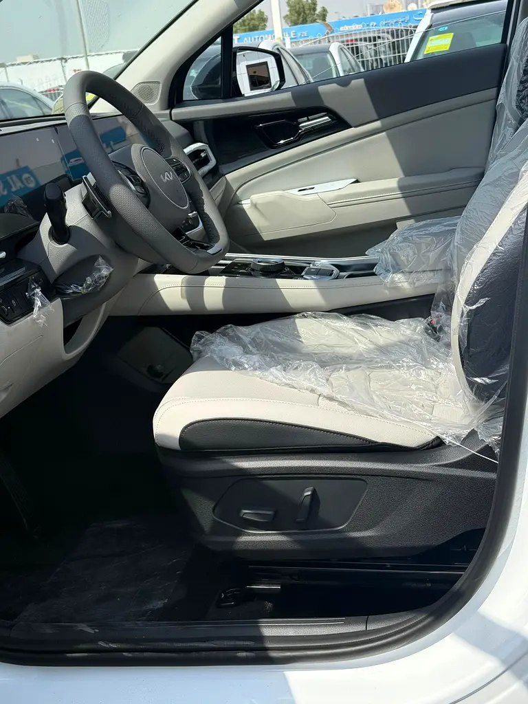 KIA sportage 1.5T   premium option - Image 7