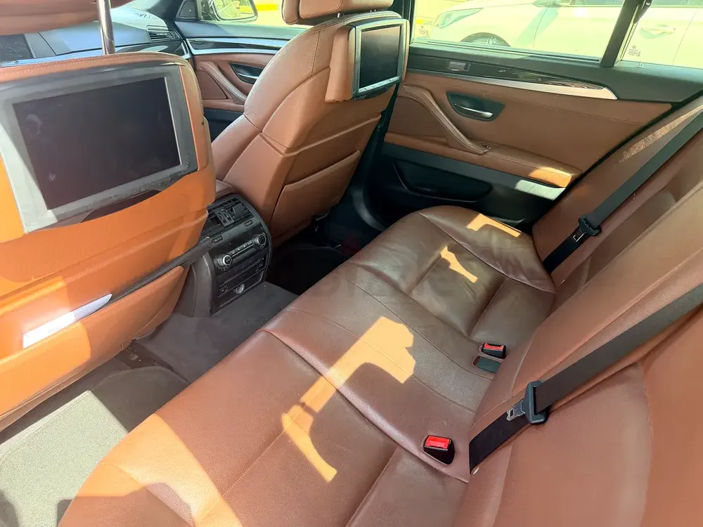 BMW 5-Series 535i Executive 2013 GCC Specs - Image 10
