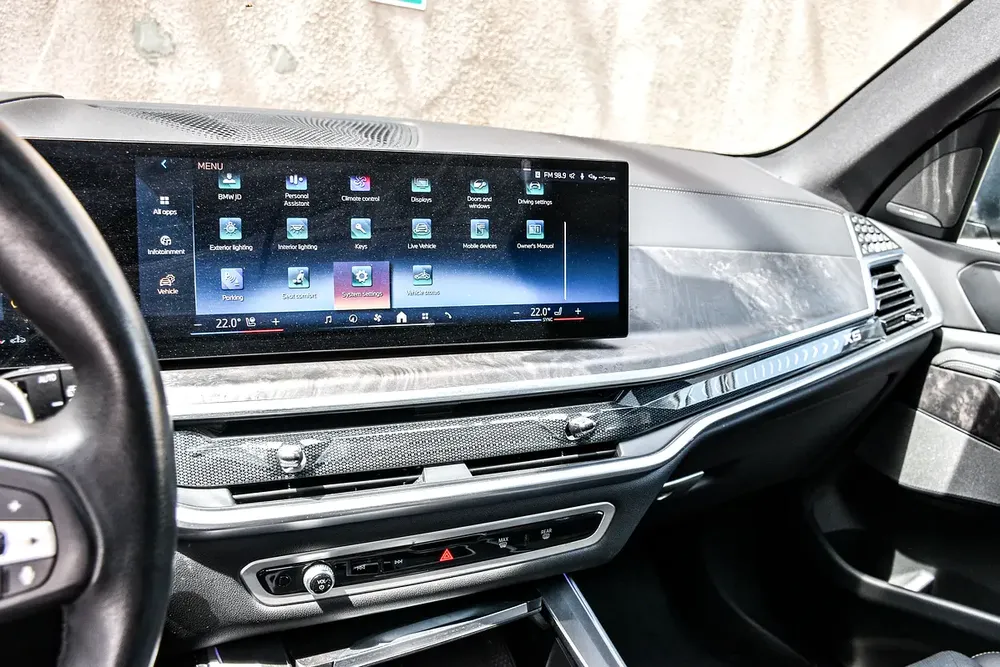 2024 BMW X5 sDrive40i - GCC Specs (Likely) - Image 15