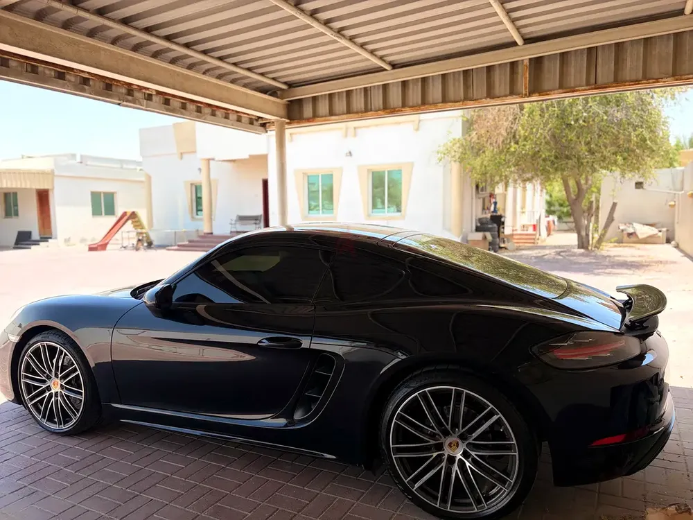 Porsche 718 Cayman 2018 | GCC Specs | With warranty - Image 5