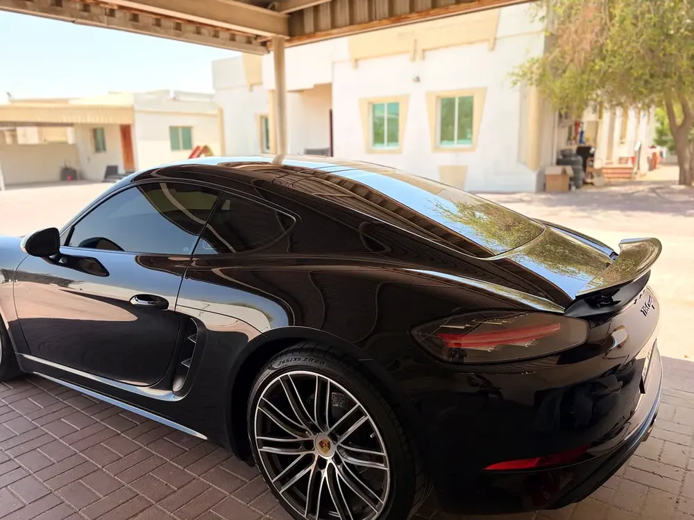 Porsche 718 Cayman 2018 | GCC Specs | With warranty - Image 6