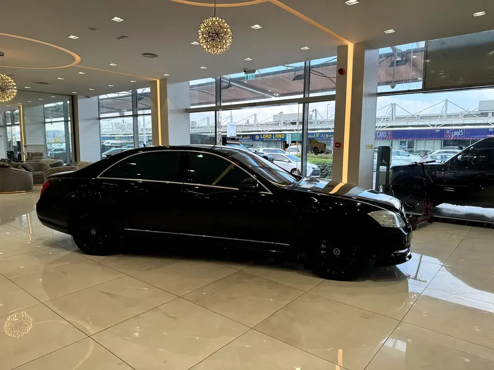 Mercedes-Benz S-Class S 550 4MATIC 2013 - American Specs - Image 4