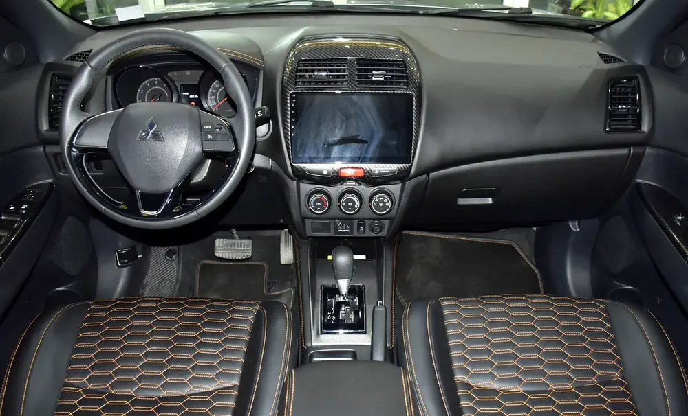 AED 753 EMi at 0% DP | Mitsubishi ASX Signature Edition ( 2020 Model ) in Silver Color GCC Specs - Image 11