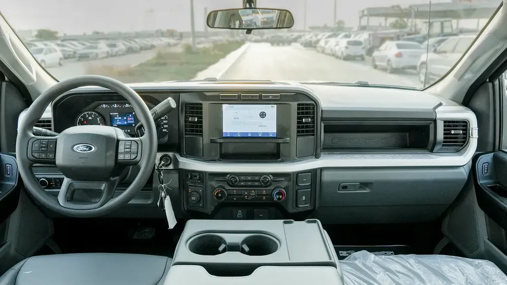 2024 Ford F250 XL 6.8L AT Petrol - Image 12