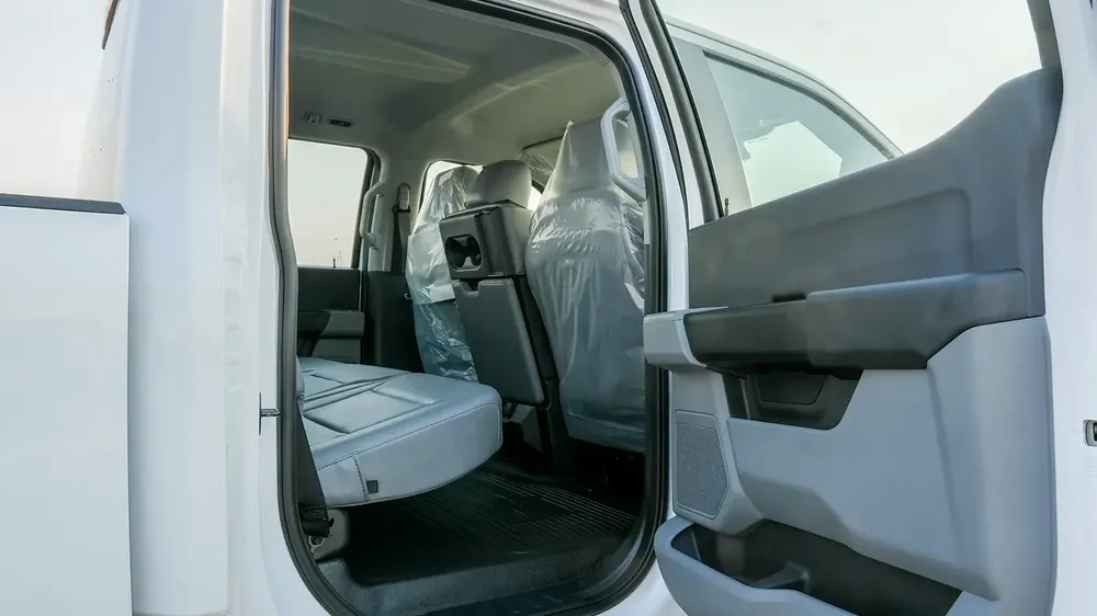 2024 Ford F250 XL 6.8L AT Petrol - Image 17