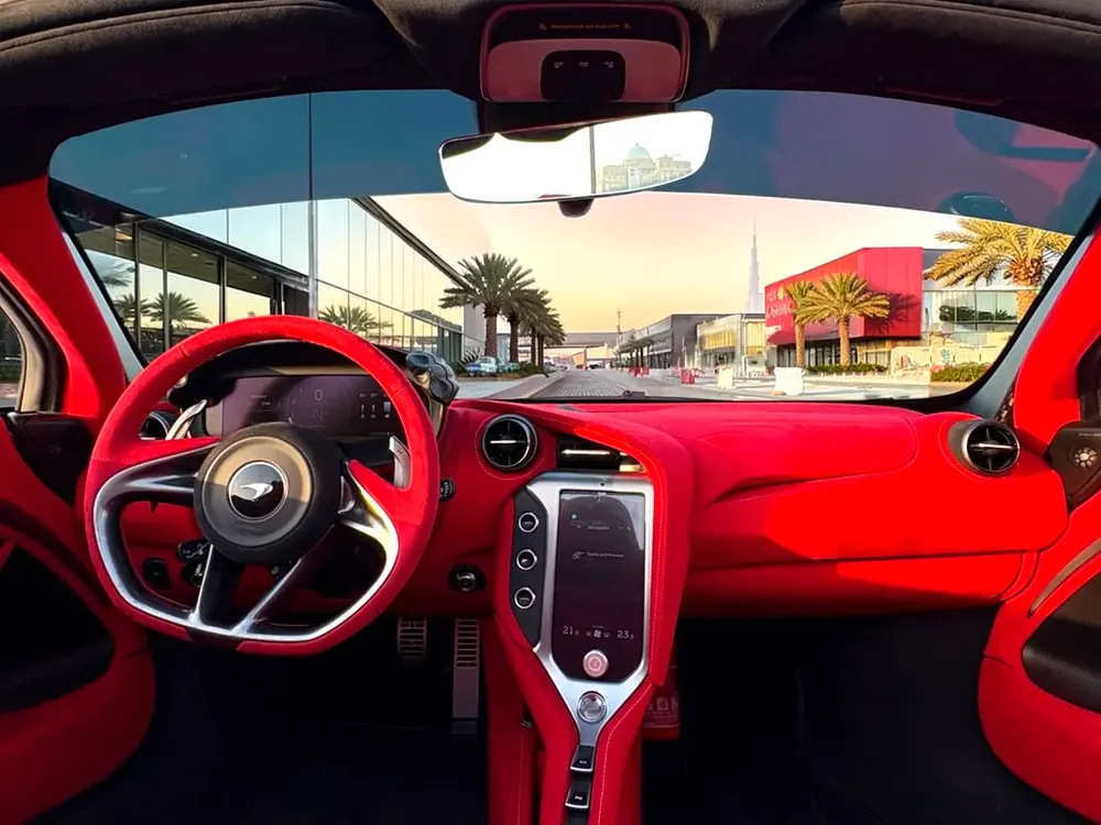 AED 27,999 P.M | MCLAREN 750S SPIDER MSO | 4.0L TWIN TURBO V8 | WARRANTY | SERVICE PLAN | GCC SPECS - Image 14