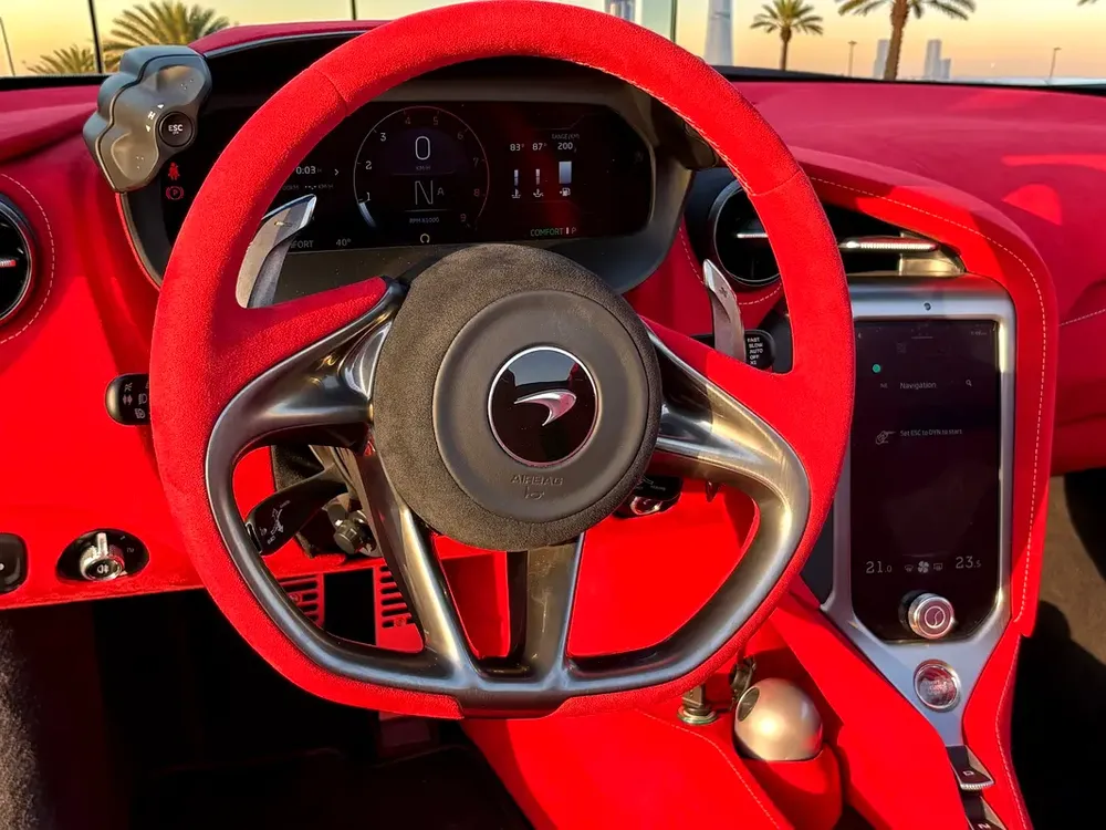AED 27,999 P.M | MCLAREN 750S SPIDER MSO | 4.0L TWIN TURBO V8 | WARRANTY | SERVICE PLAN | GCC SPECS - Image 17