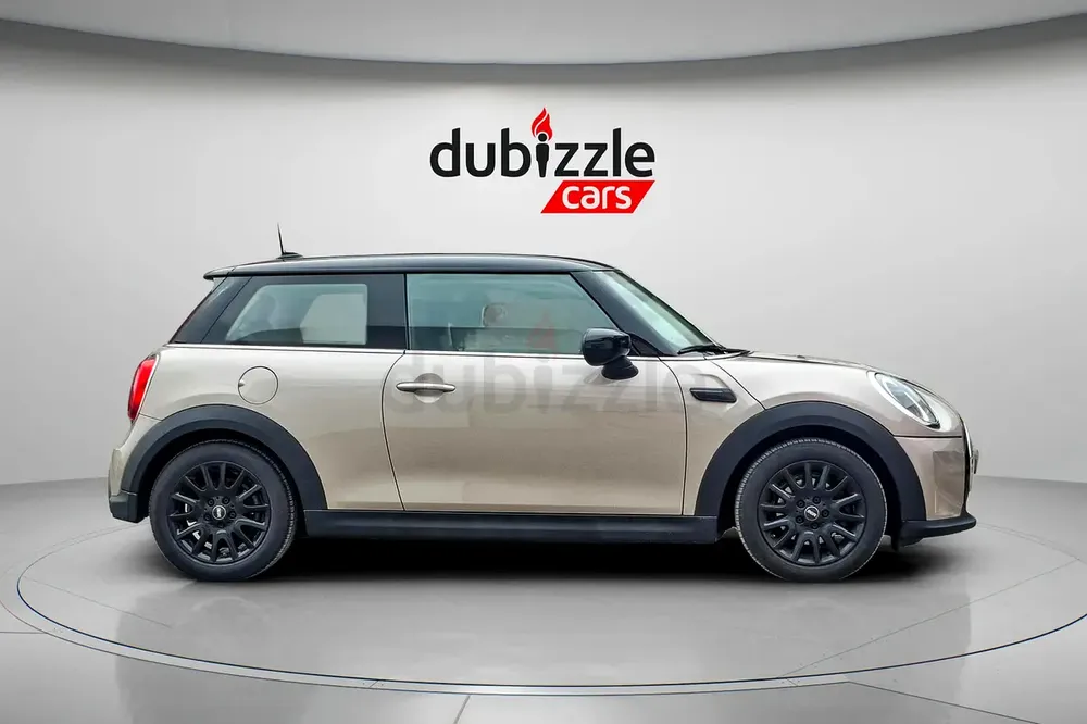 AED 988/month | 2022 MINI Cooper  | GCC Specs | Ref#440540 - Image 4