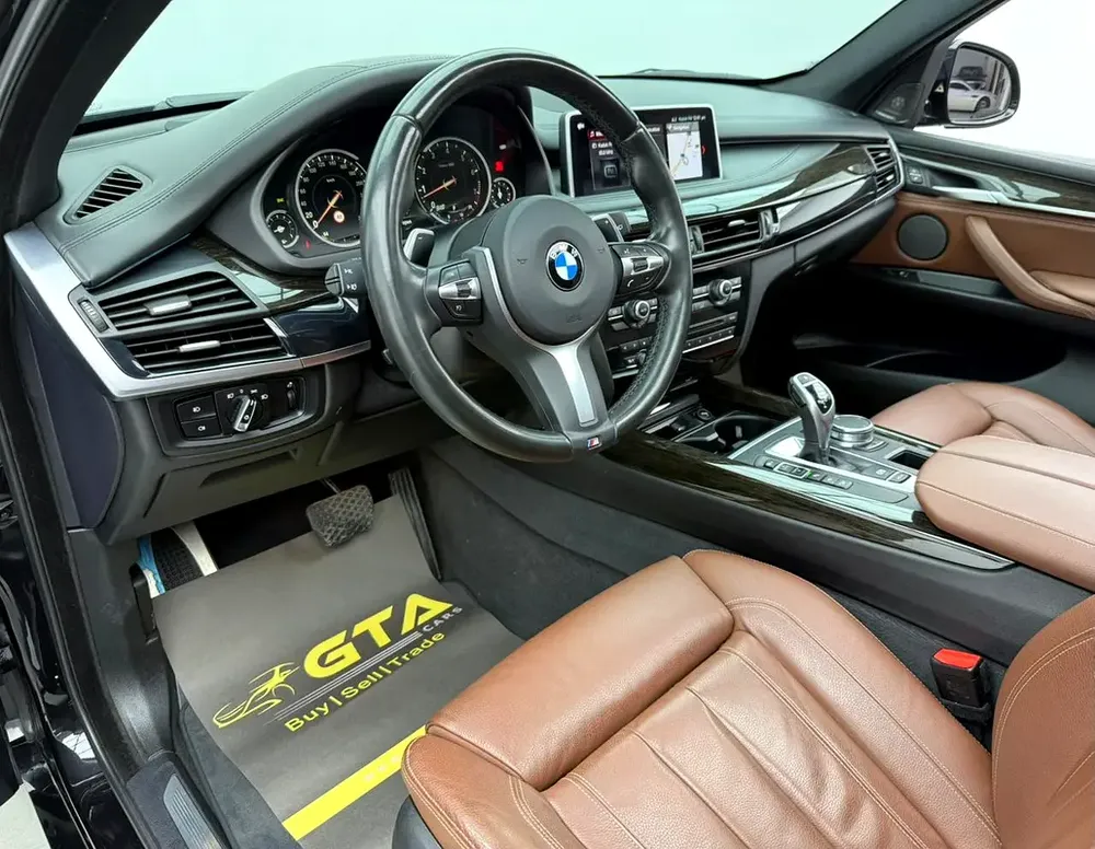 2018 BMW X5 50i, Service History, Excellent Condition, GCC - Image 11