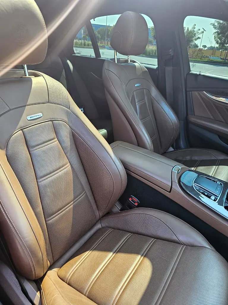 2021 Mercedes-Benz AMG E63s 4MATIC+ | Agency Warranty + Service Package | GCC Specs - Image 12