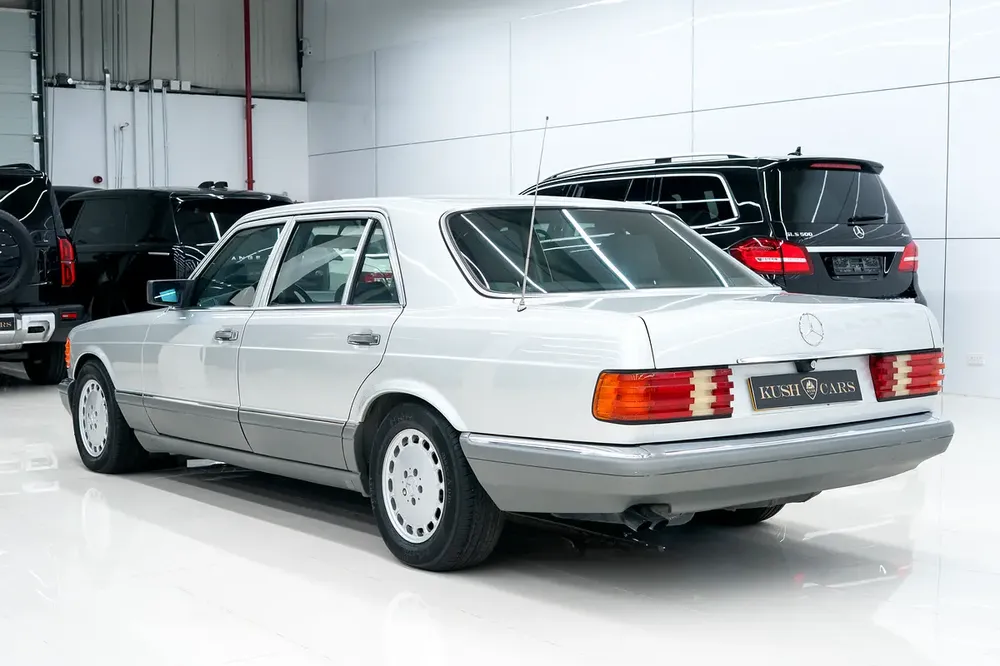 1989 MERCEDES-BENZ 560 SEL VINTAGE LUXURY CAR IN GOOD CONDITION - Image 6