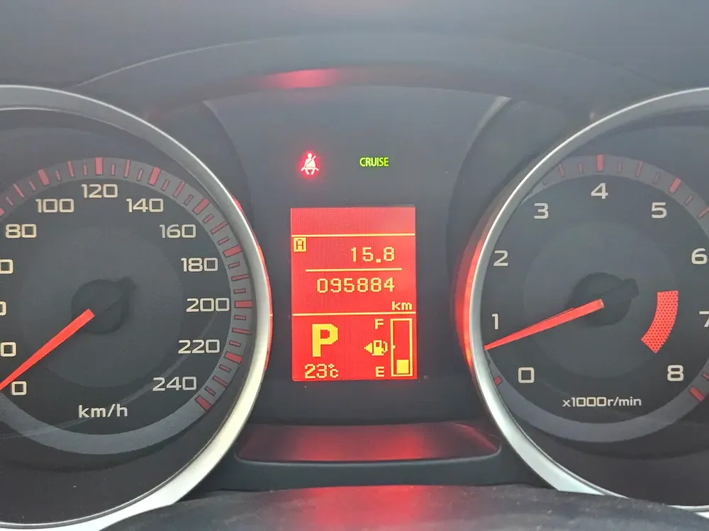 Mitsubishi Lancer 2010 Japan FRESH Import Full Option TOP New Condition Car Low KM 2 keys - Image 12
