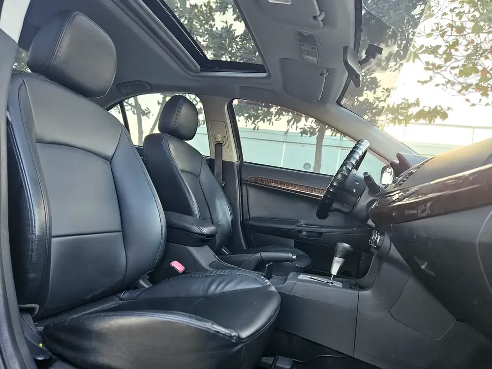 Mitsubishi Lancer 2010 Japan FRESH Import Full Option TOP New Condition Car Low KM 2 keys - Image 7
