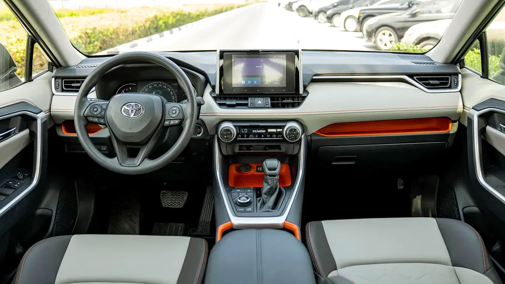 2026 Toyota Rav 4 Adventure GCC Specs - Like New! - Image 17