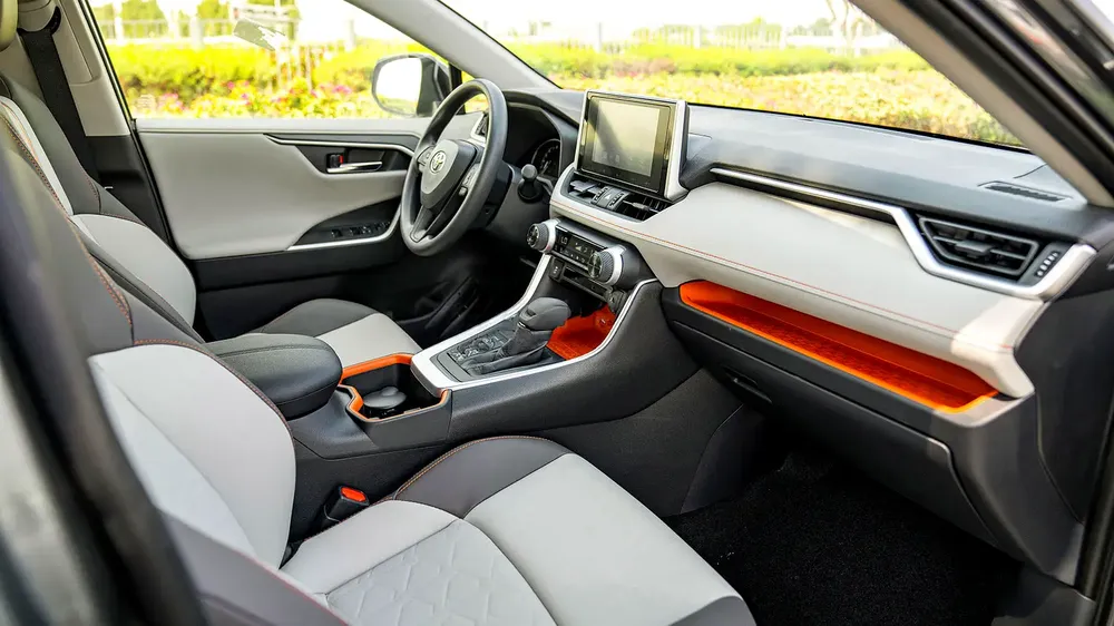 2026 Toyota Rav 4 Adventure GCC Specs - Like New! - Image 9