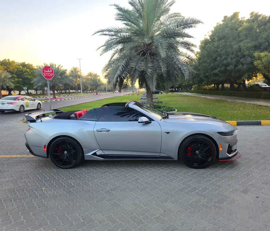 #Every vehicle includes a comprehensive warranty and service contract, ensuring reliability# - Image 18