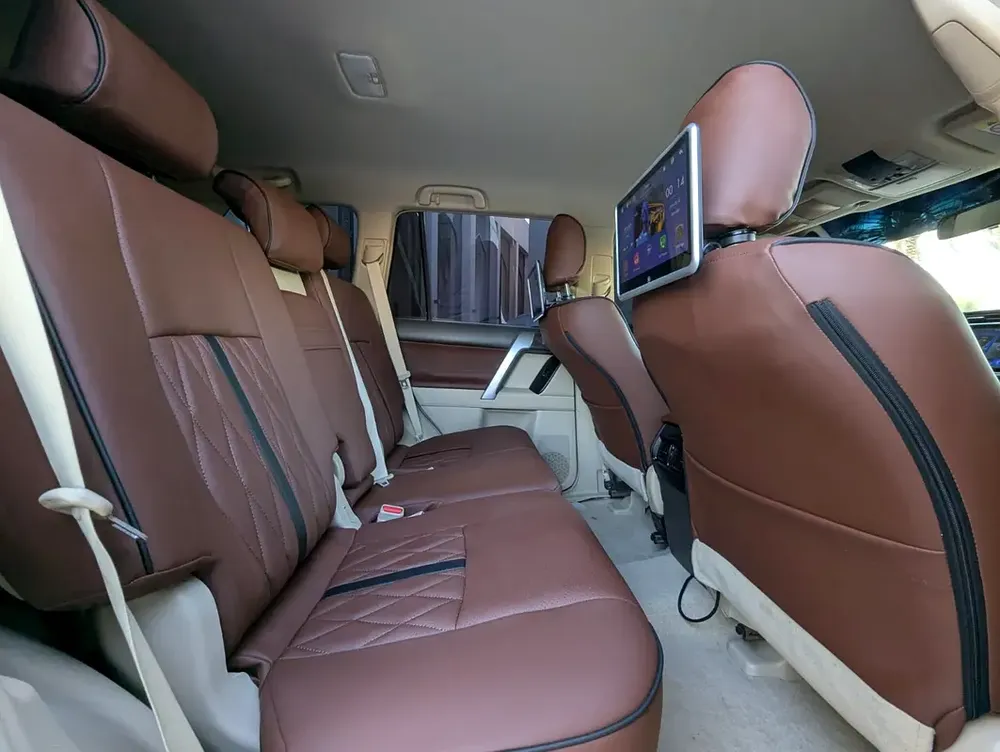 TOYOTA PRADO 2019 V4 2.7L GCC SPECIFICATION IN EXCELLENT CONDITION - Image 13