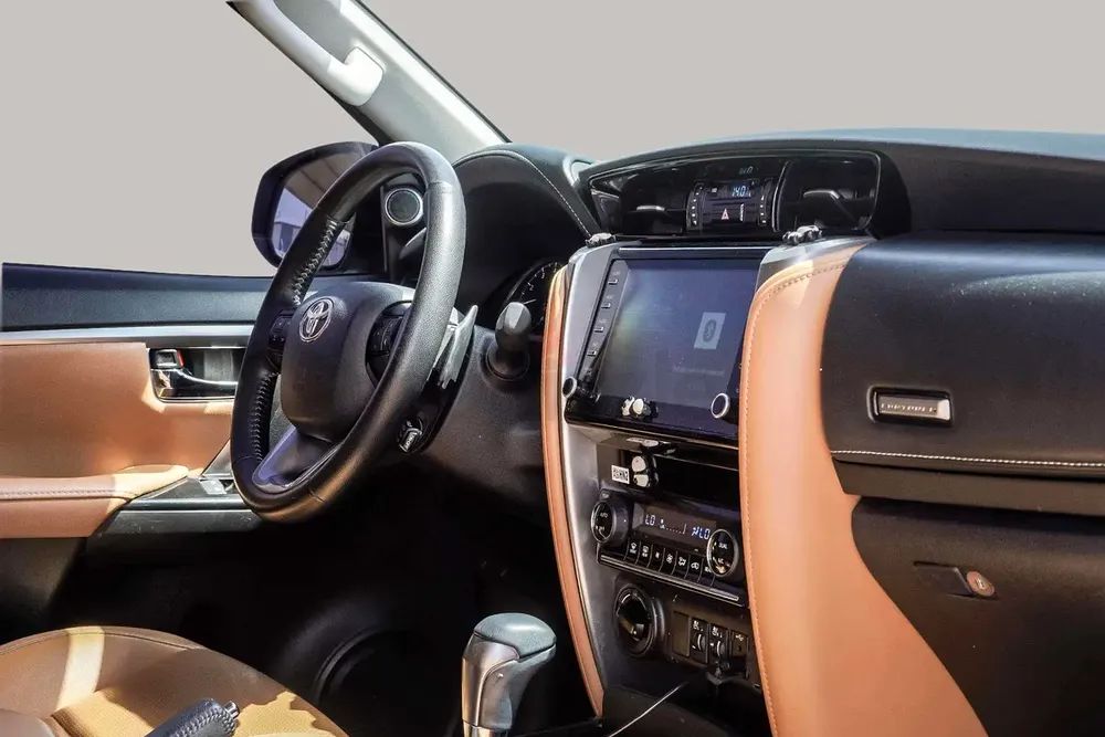 AED 1900/month | 2023 Toyota Fortuner  | GCC Specs | Ref#455227 - Image 9